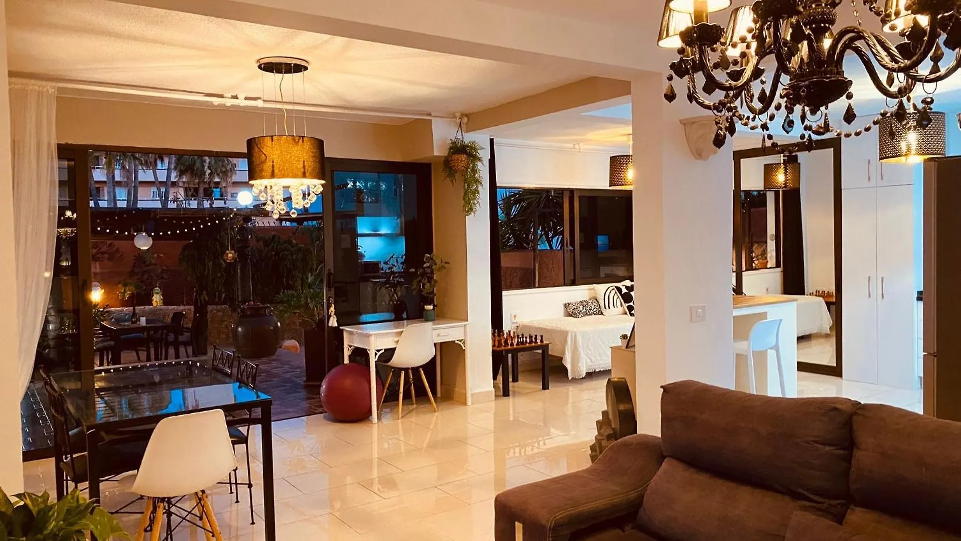 Bungalow Paraiso Callao Salvaje 0*,