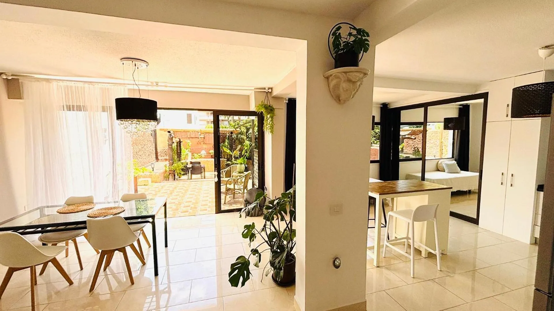 Bungalow Paraiso Callao Salvaje Apartamento